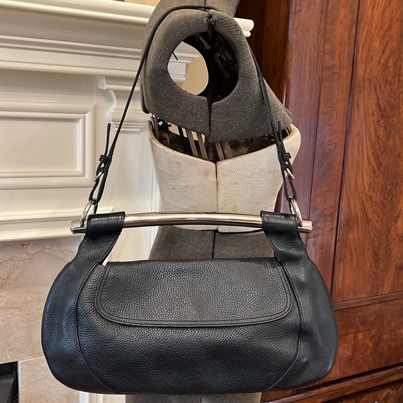 Prada Black Leather Silver Metal Top Handle Bar 2 in 1 Shoulder Bag to Clutch - Picture 3 of 17